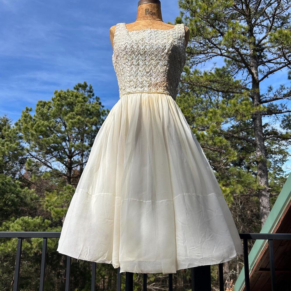 Vintage 50s Sequin + Silk Chiffon Full Circle Skirt Cupcake Cocktail Party Dress